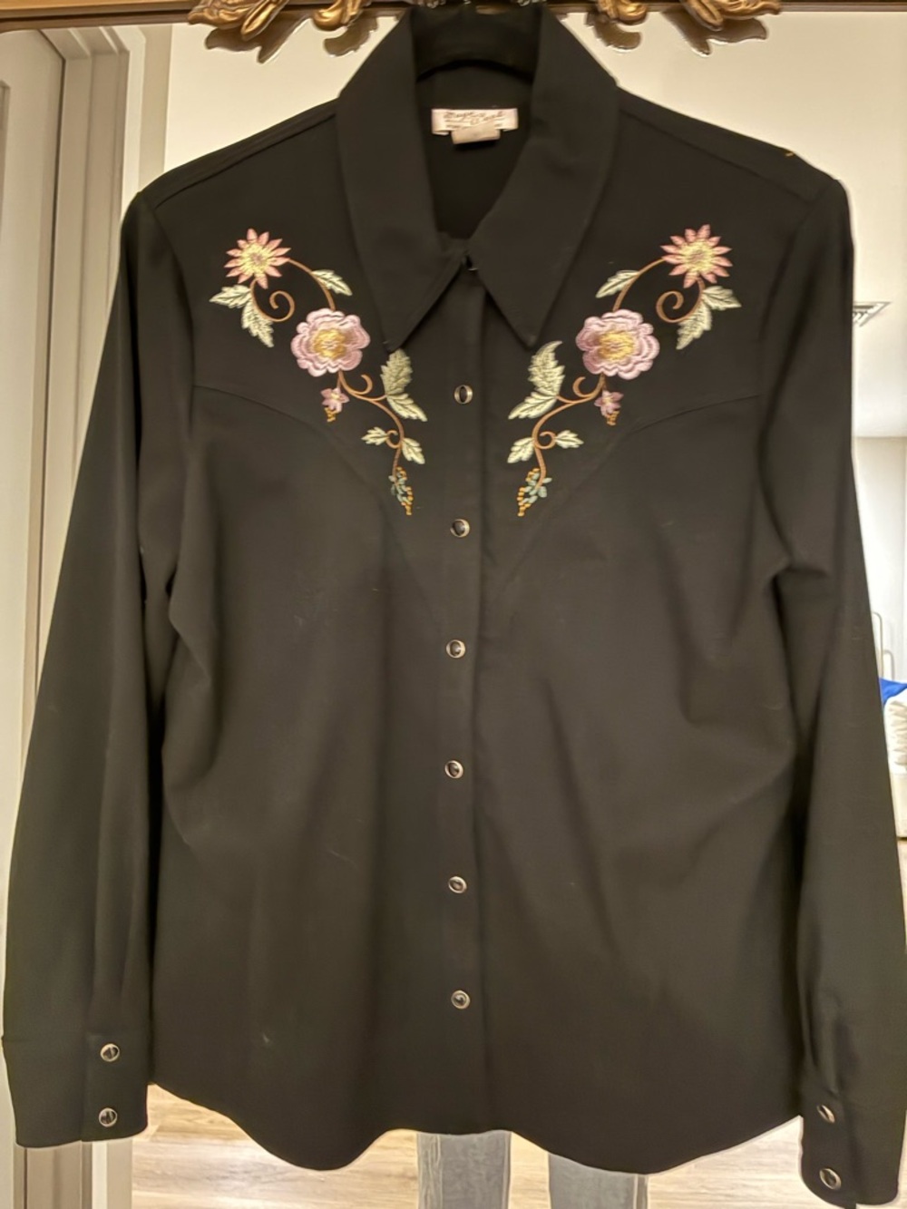 Vintage Black Embroidered Floral Western Button-Up Shirt